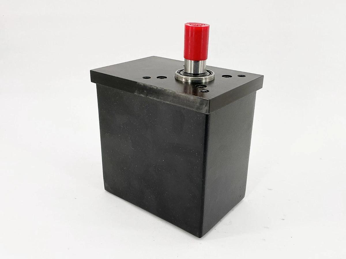 New AMCI Advanced Micro Controls  HTT-20-100 Transducer