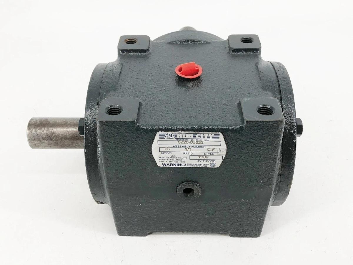 New Hub City 0220-03522 Right Angle Gearbox 1:1 Model 66 1.25" Shaft - No Box