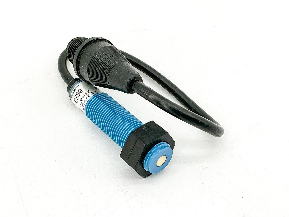 New Hydepark SM380A-228-00 Proximity Sensor 12-24VDC