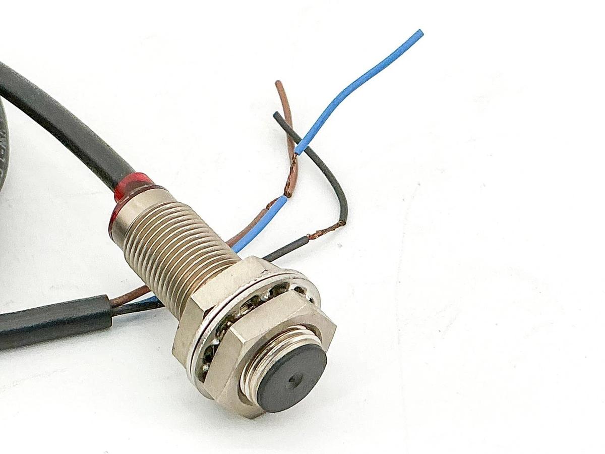 New Allen Bradley 872C-DH3NN12-E2 Inductive Proximity Sensor 30VDC - No Box