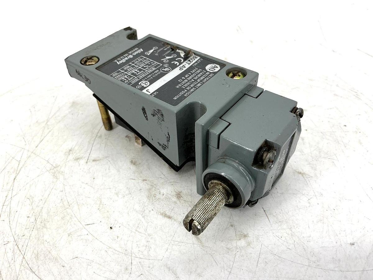 Used Allen Bradley 802T-AP Ser J Oiltight Limit Switch Plug-In Lever Type 10A 600VAC