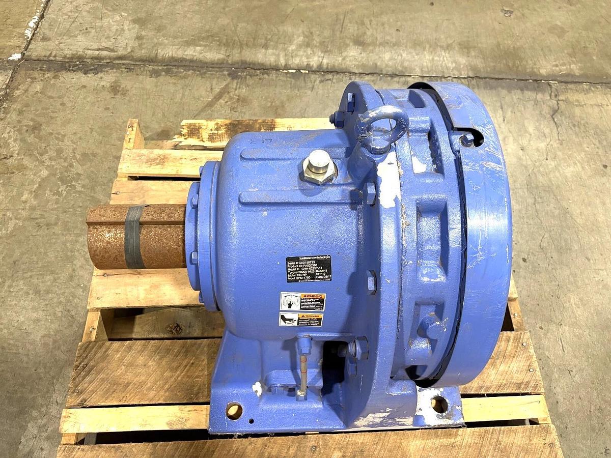New Sumitomo CHH-6225Y-11 Cyclo 6000 Speed Reducer 11:1 Ratio 134HP 1750RPM