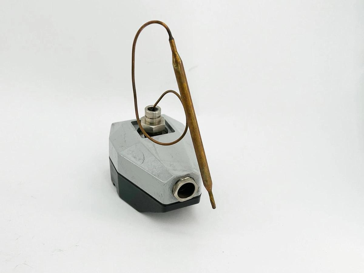 New Trafag 419-2323-322-12-0000-0000-15-28 Thermal Transmitter