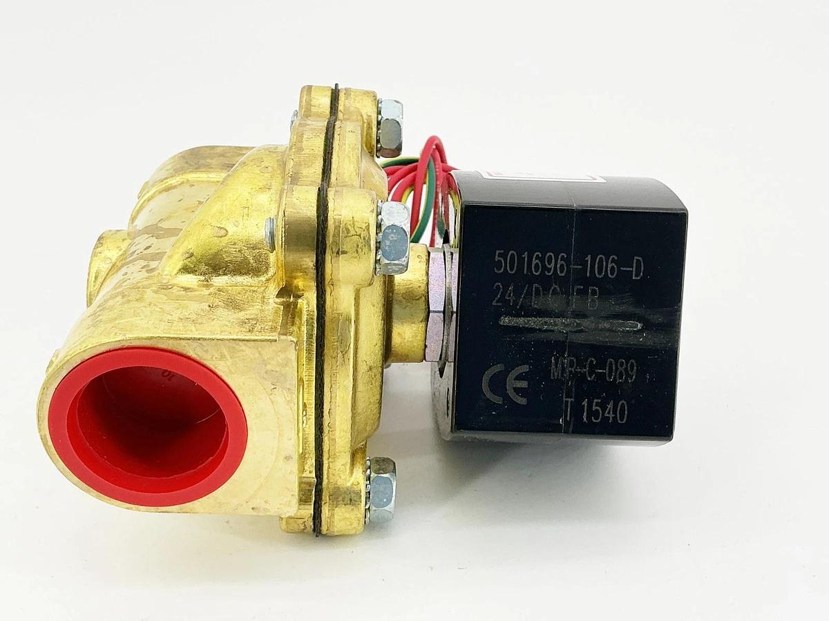 New Asco EF8210G054 24VDC Solenoid Valve 135PSI 1" Pipe 30.8W