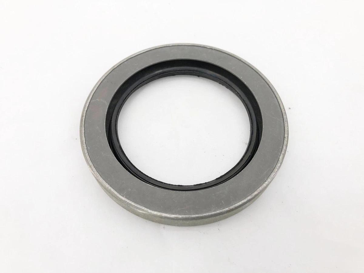 New SKF 25071 Radial Shaft Seal - No Box