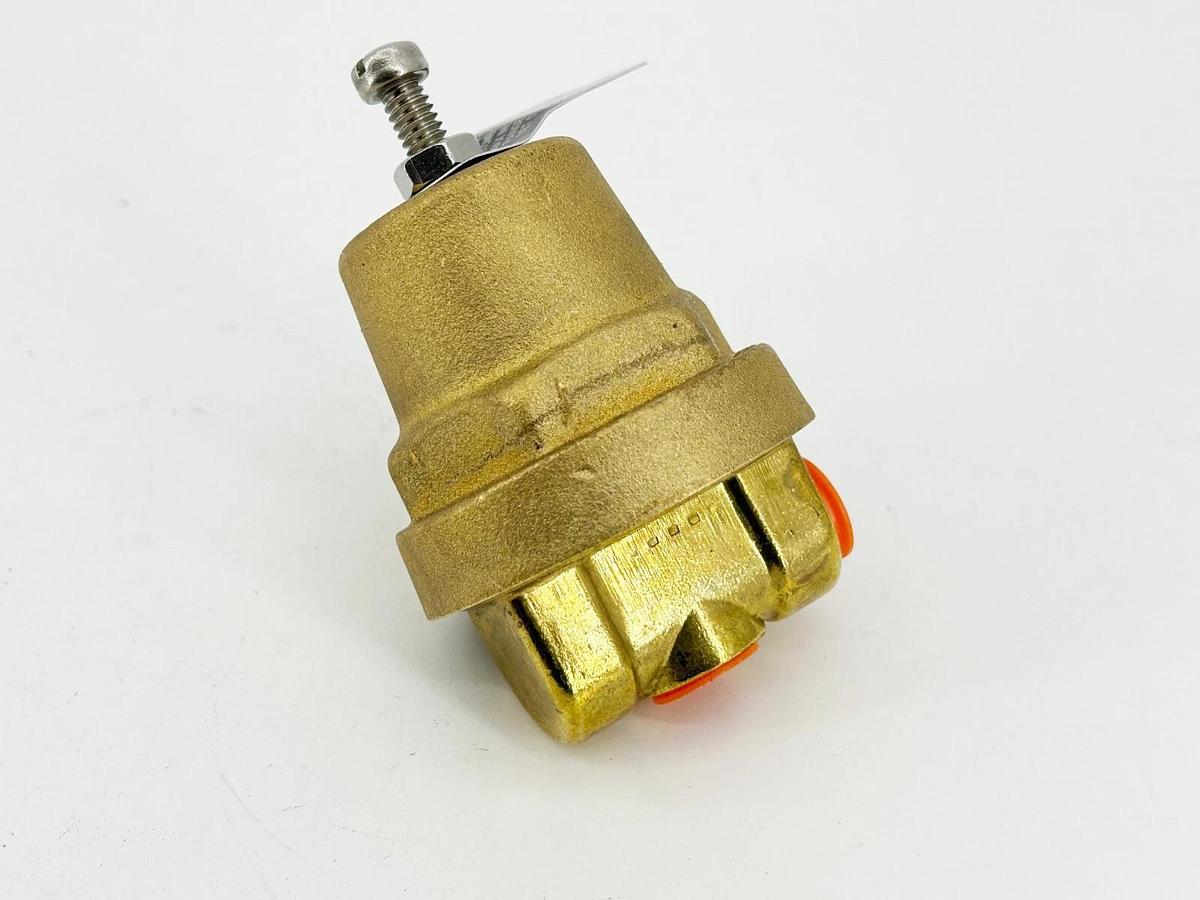 New Sullair 02250148-609 Pressure Regulator 1/4" NPT 250PSI W/O Box