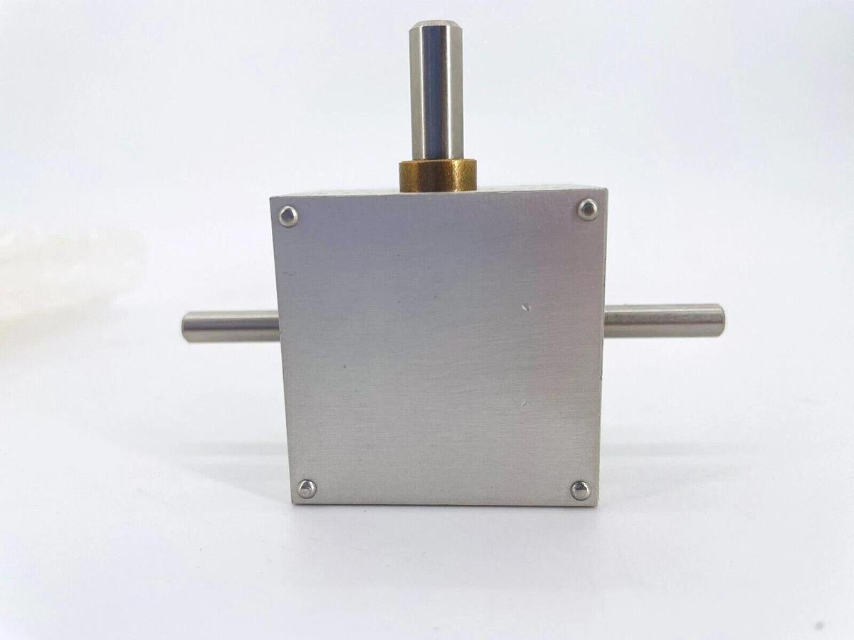 New Stock Drive Products A2Z4-100 Gear Reducer