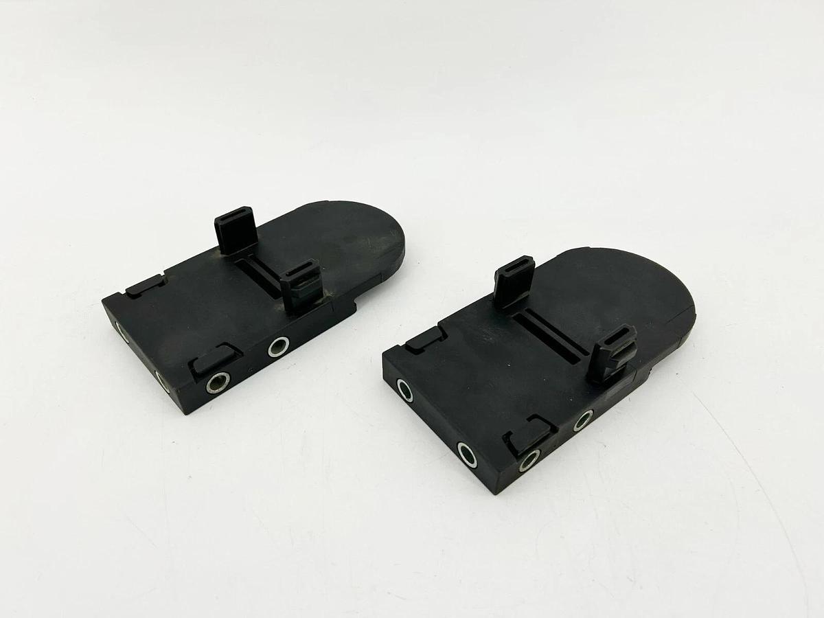 Lot of 2 New Igus E4.560.10 Mounting Brackets