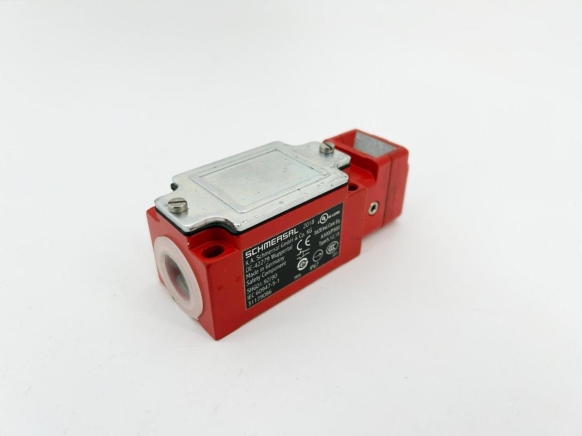 New Schmersal SHG01.92/90 Snap Action Safety Switch - No Box