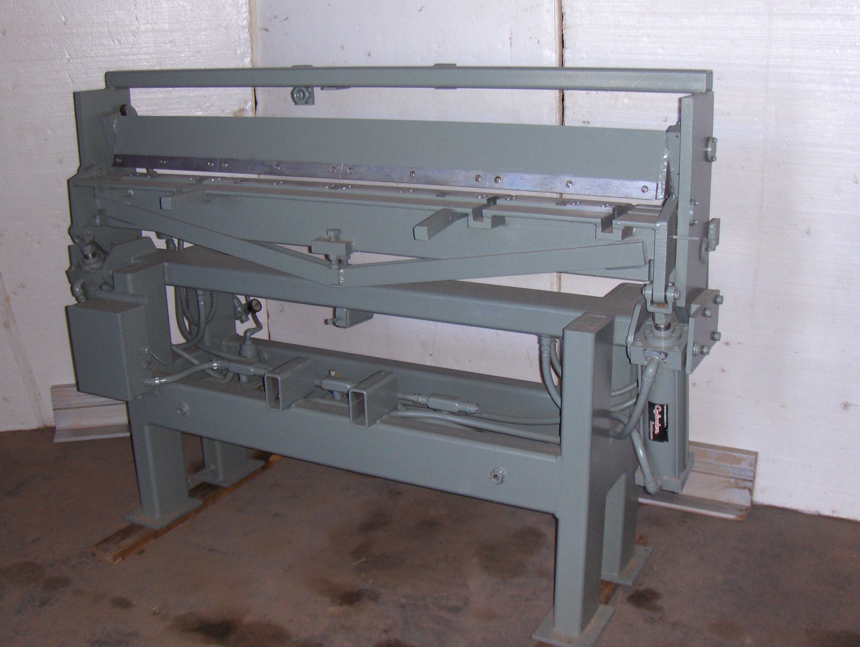 Used 60 in. 16 ga. Iowa Precision Pwr. Apron Brake