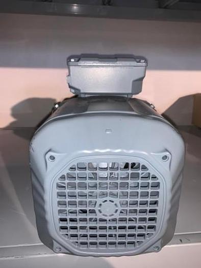 Servomotor SEW KH37 DRN90L4/BE1 1,3kW