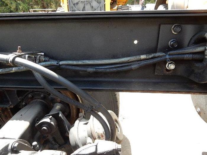Used 2008 Mack MRU613