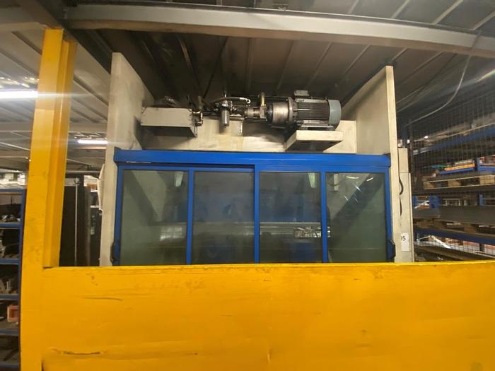Used 2003 Trumpf TrumaBend V230 CNC Pressbrake