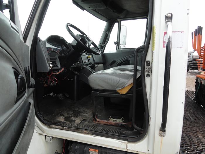 Used 2004 International / Peterson  4300 / TL