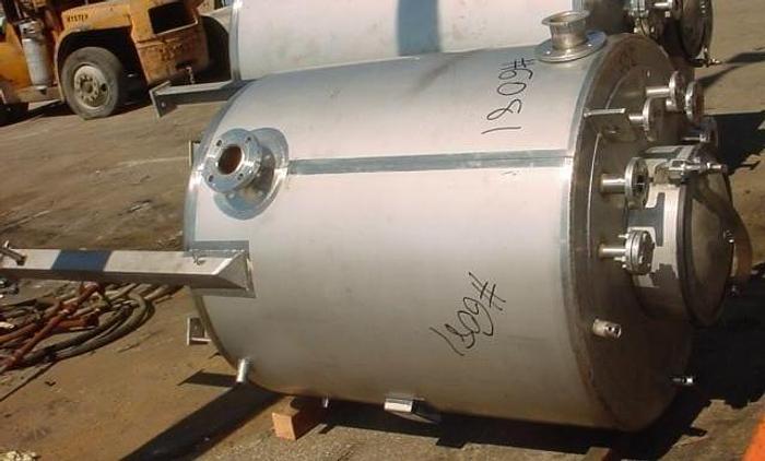 Used 200 GALLON/750 LITER MUELLER TANK – S/S – #6081
