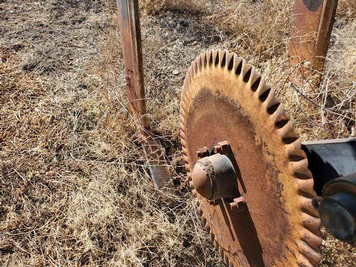 Used 7 Shank Quinstar Inline Ripper