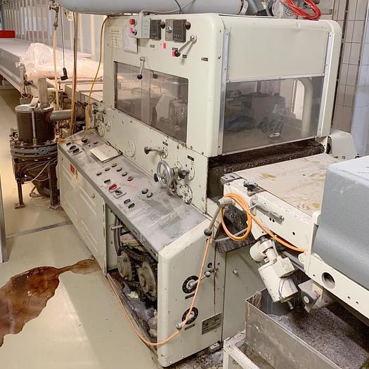 Gebraucht gebr. Überziehmaschine SOLLICH Type UT-620 mit eingebauter Temperierung.