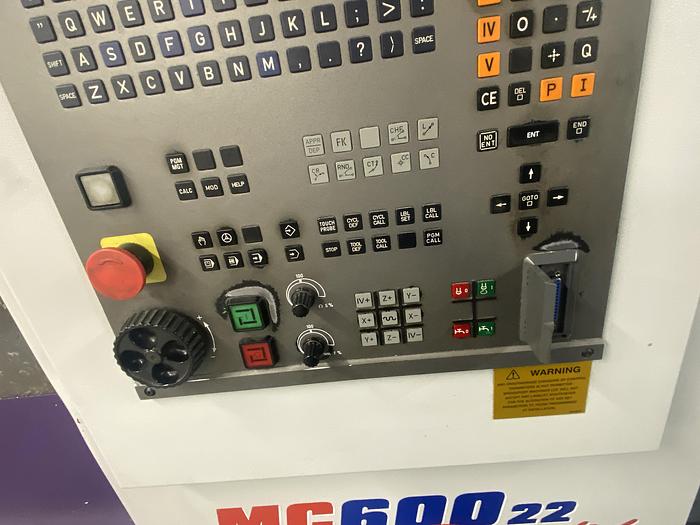 Used 2000 Bridgeport VMC 600/22 Digital Machining Center