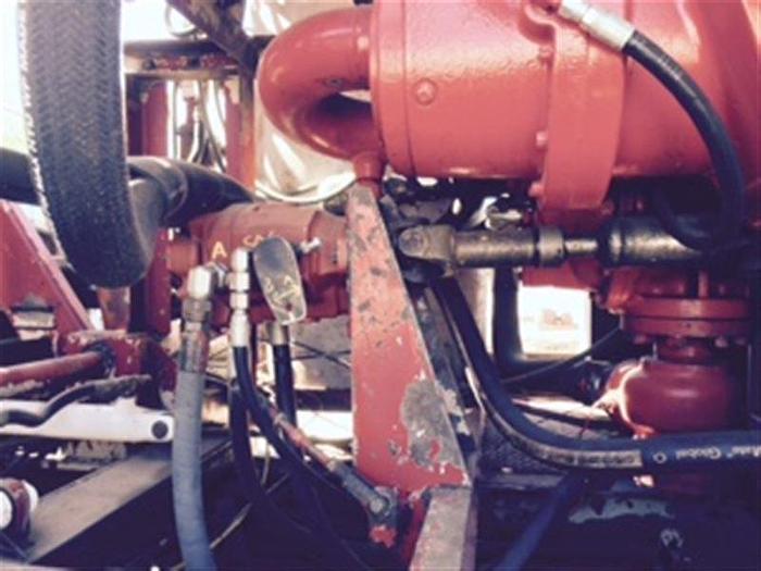 Used 1989 Speedstar 30K Drill Rig