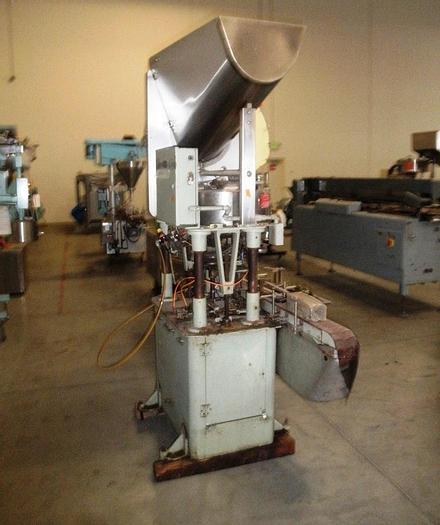 Used Capper, Resina, Mdl S-30, 76mm caps, Cap Feeder, #C741910