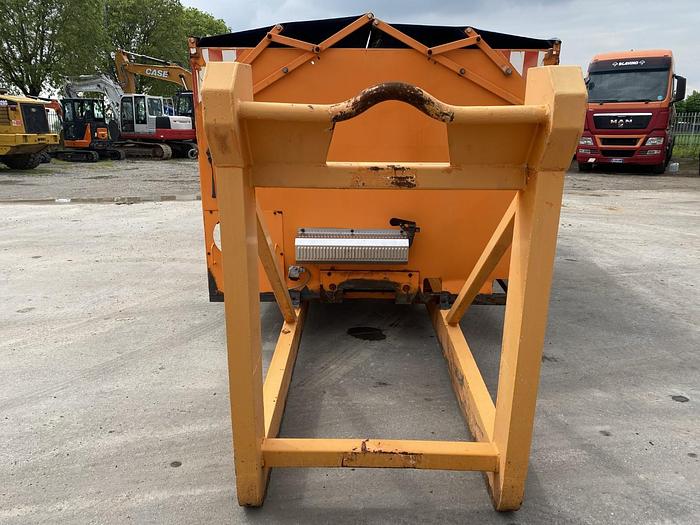 Usato 2012 BOMBELLI MOUNTY 9