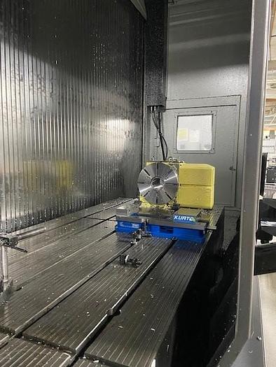 Used 2017 DOOSAN VCF 850LSR 5-Axis Vertical Machining Center