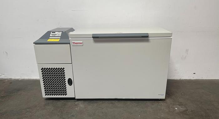 Used Thermo Scientific Revco CxF 5815 -86C Laboratory Chest Freezer 12.7 Cu, Ft 120V