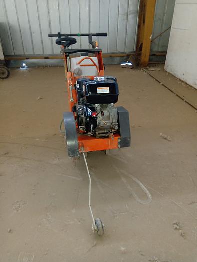 Usado 2012 Huskvarna FS400