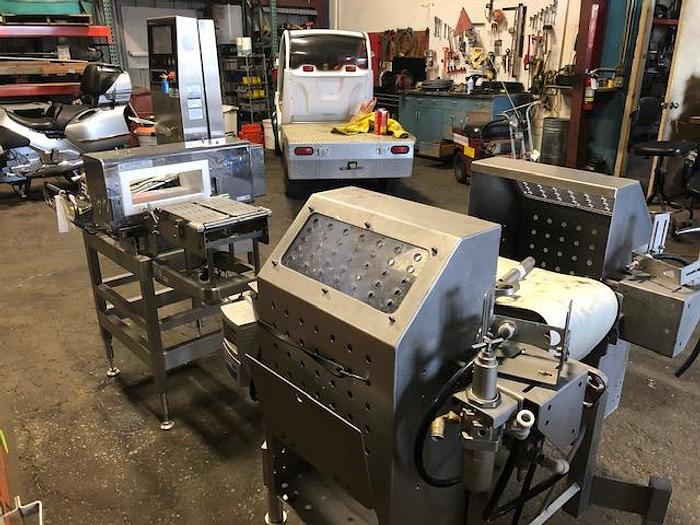 Used 2013 Anritzu Checkweigher / Metal Detector KD1113BW