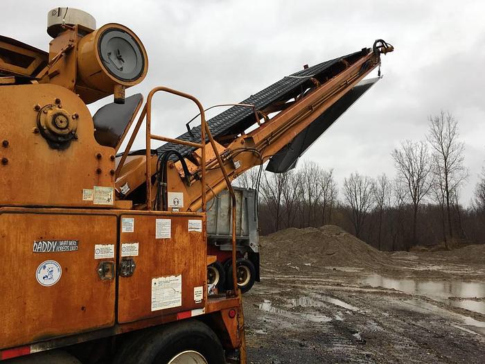 Used 2003 Bandit 3680 Beast Horizontal Grinder – 600 HP, 3200 Hours