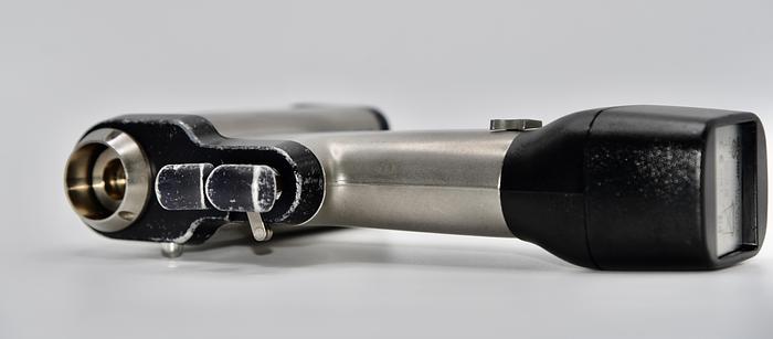 Used STRYKER 4200 CORDLESS DRIVER 2 WITH STRYKER BATTERY 4112