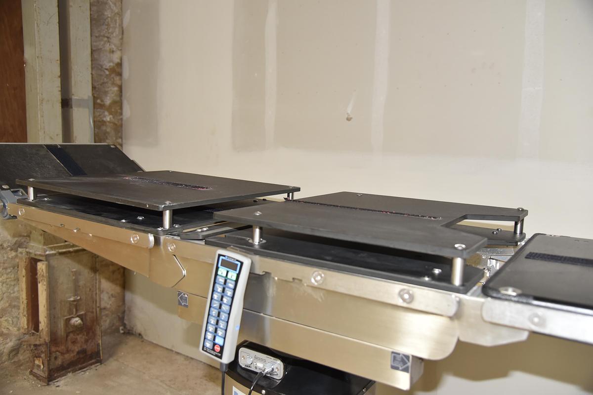 Refurbished Steris 4085 Surgical Table with New Pads, Hand Control and Accessories