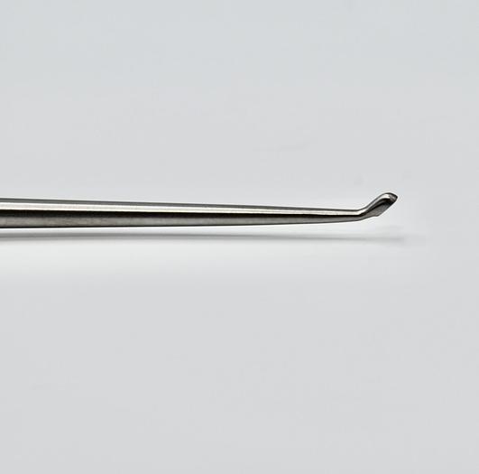 Used PHANTOM TSI LS-0143 Reverse Curette, 3/0 Head,135 Deg,142 MM (5.5") Work Length, Aqua