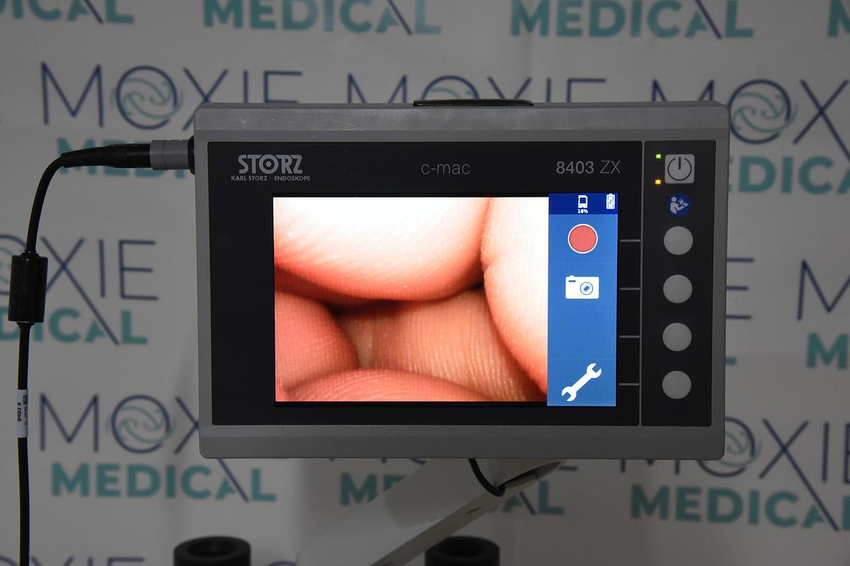 Refurbished KARL STORZ C-MAC 8403ZX Video Laryngoscope + 8402XS Imager