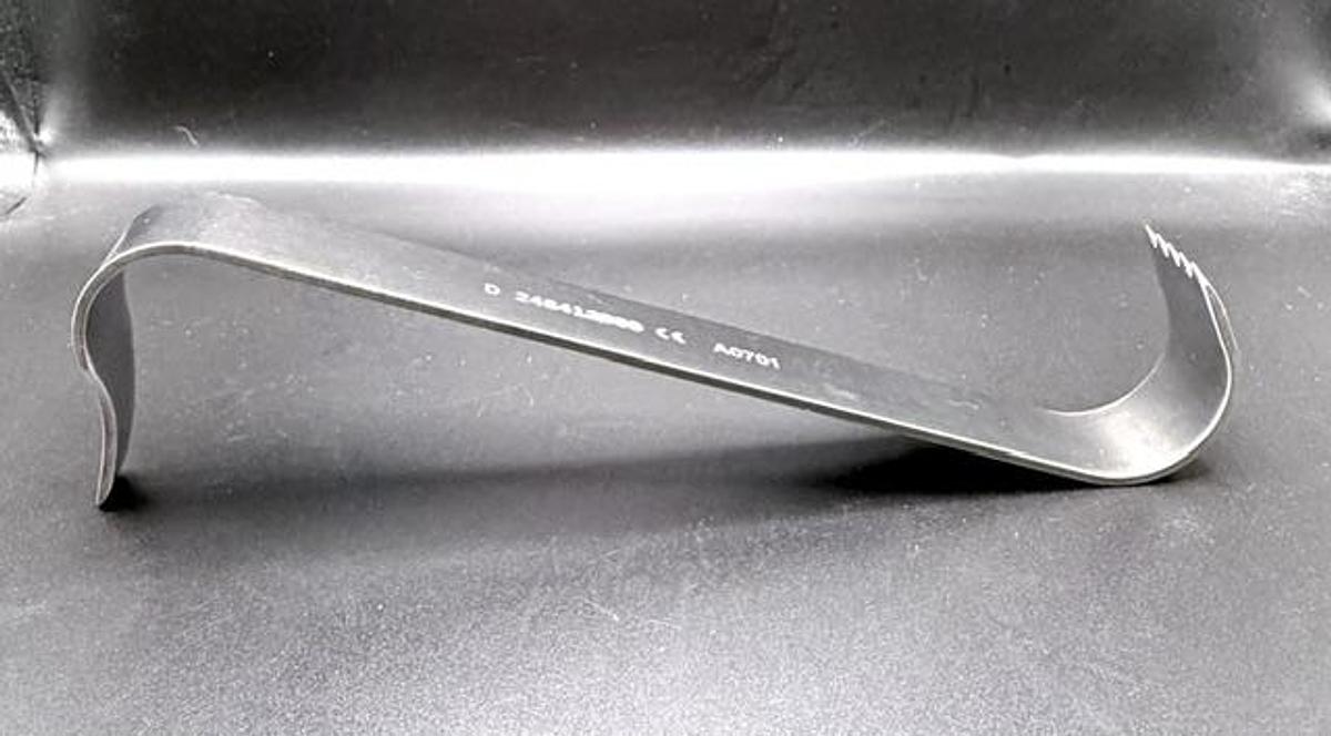 Used DEPUY ORTHOPAEDICS 2484-12-000 Small Surgical Retractor