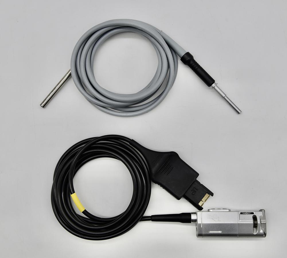 Used Karl Storz 22260131 NTSC Image 1 D1 Camera Head and 495 DC Light Fiber Optic Cable