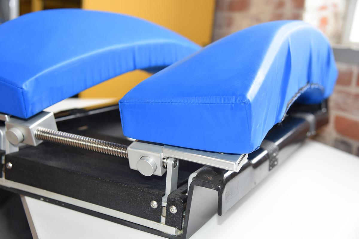 Used SCHURE SPINE FRAME by David Scott Company Reference 800-0235