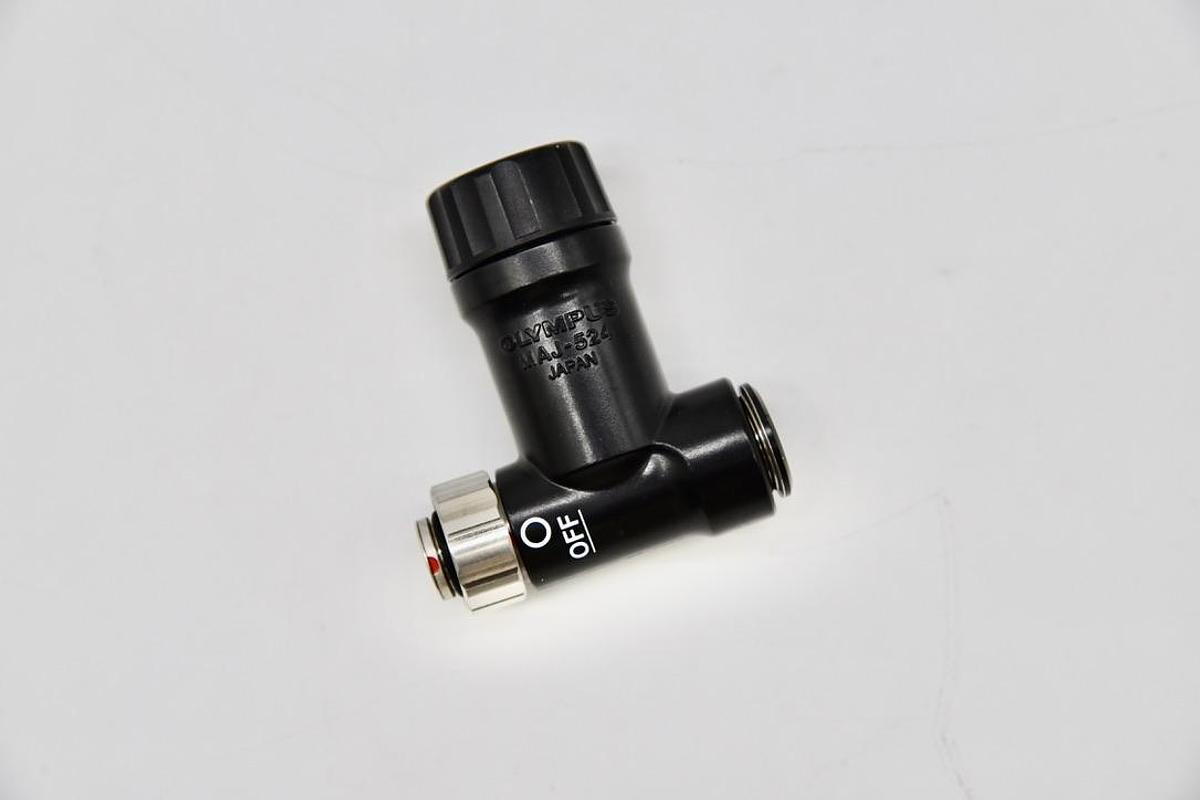 Used Olympus MAJ-524 Miniature Light Source with Battery