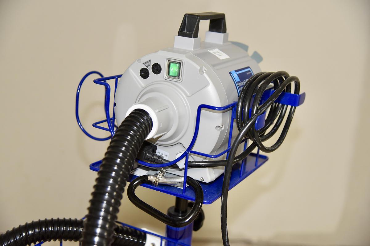 Used Medline MSC60090 ComfortGlide Air Blower with Rolling Stand