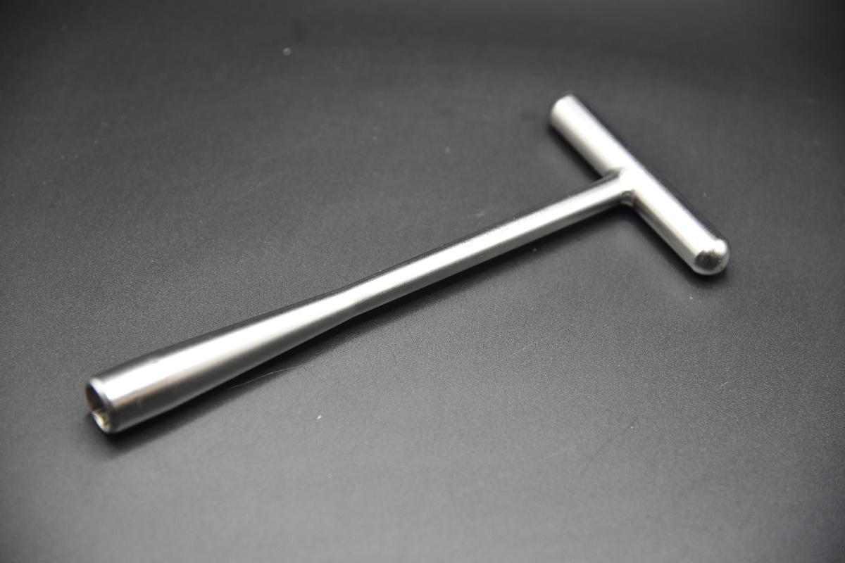 Used Synthes 355.14 T-Handle 11mm Cannulated Socket Wrench