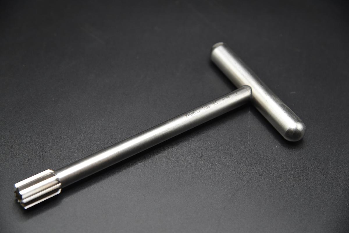 Used SYNTHES 388.355 REAMER FOR CLICK'X PEDICLE SCREWS