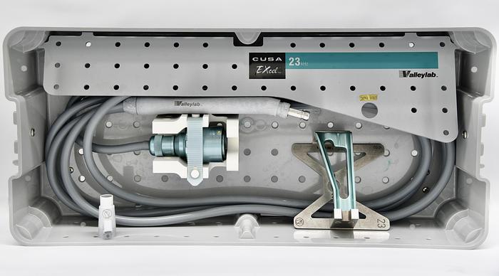 Used Valleylab Cusa Excel 23 kHz Hand Piece with Tray and O5A for Electrosurgical Unit