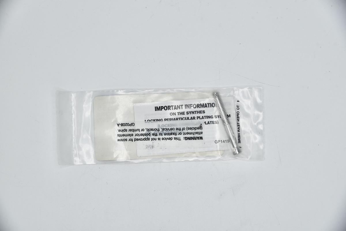 Synthes 222.555 Conical Screw, 5 dia. x 45 mm Length, Stainless Steel, Cannulated