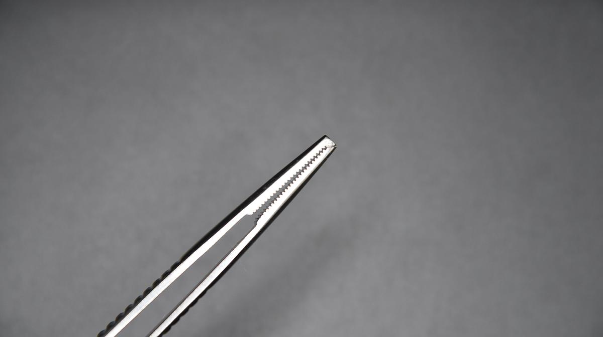 Used CODMAN 30-1129 Symmetry Bonney Tissue Forceps