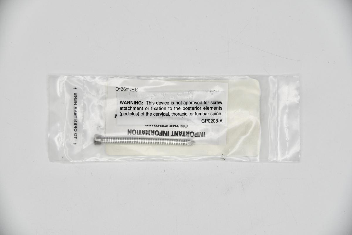 222.682 - Synthes 4.0mm Locking Screw Self- Tapping with T25 Stardrive Recess 58mm