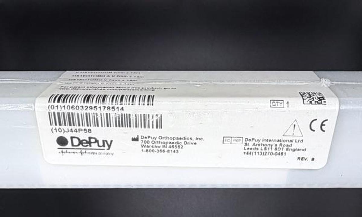 DEPUY (IRELAND) 6020-27-000 V Osteotome 7mm x 13in