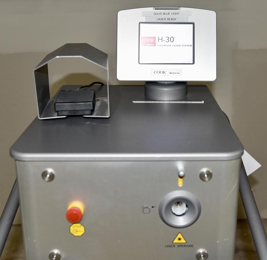 Used Cook Medical HL-30B H-30 Holmium Laser System