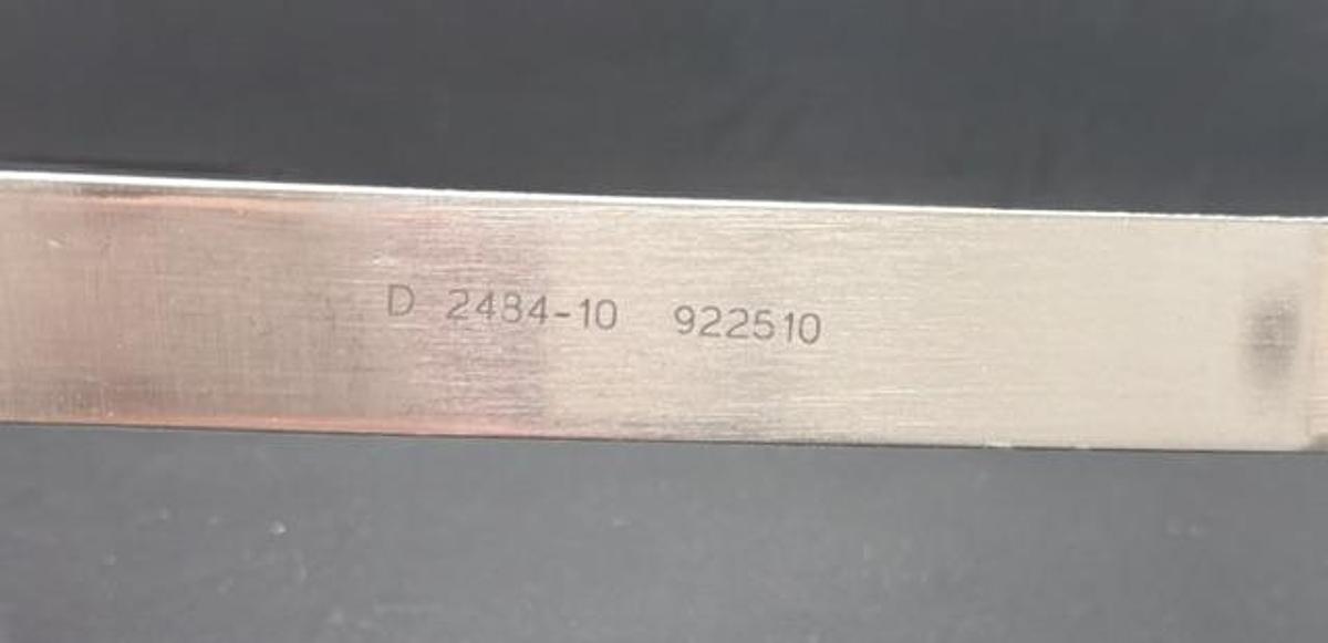 Used DEPUY ORTHOPAEDICS, INC. 2484-10-000 Retractor Narrow Tip