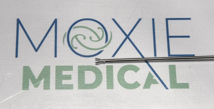 Used GYRUS ACMI RAG-337R Alligator Urological Grasping Forceps