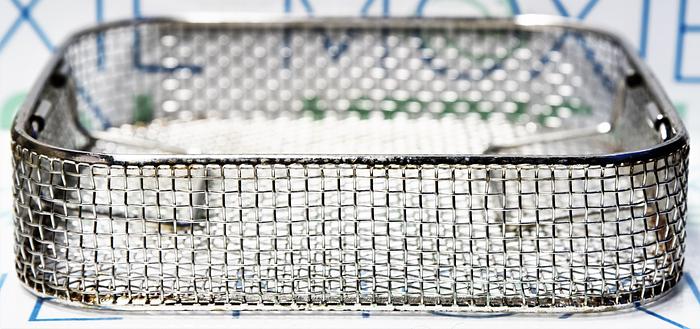 Used SYMMETRY FLASHPAK 9020 STERILIZATION CONTAINER  W/ LID & BASKET , SMALL